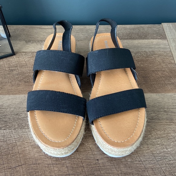 Madden Girl Bowie sandals - Picture 2 of 6